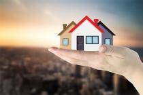 房屋买受人不是用于满足生活居住所需，物权期待权不能对抗涉案房屋上抵押权