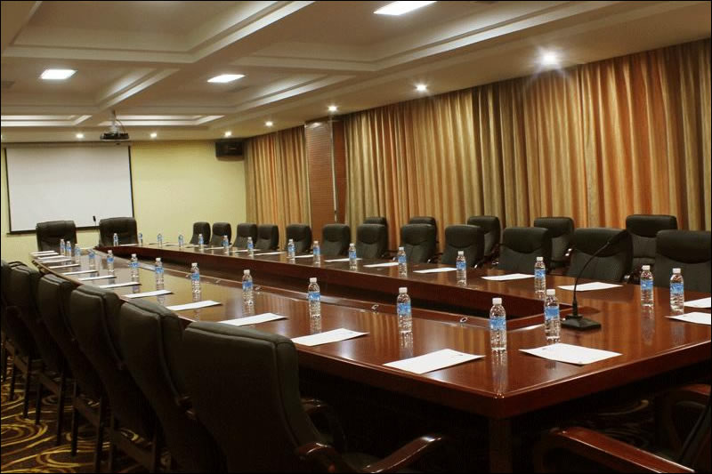 未召集股东会即形成股东会决议，因形式上不具有合法性故其无效