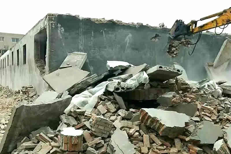 行政机关非因法定事由并经法定程序，不得撤销或者变更已经生效行政决定